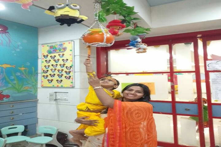 Chatrabhuj Narsee Memorial School-Janmastami