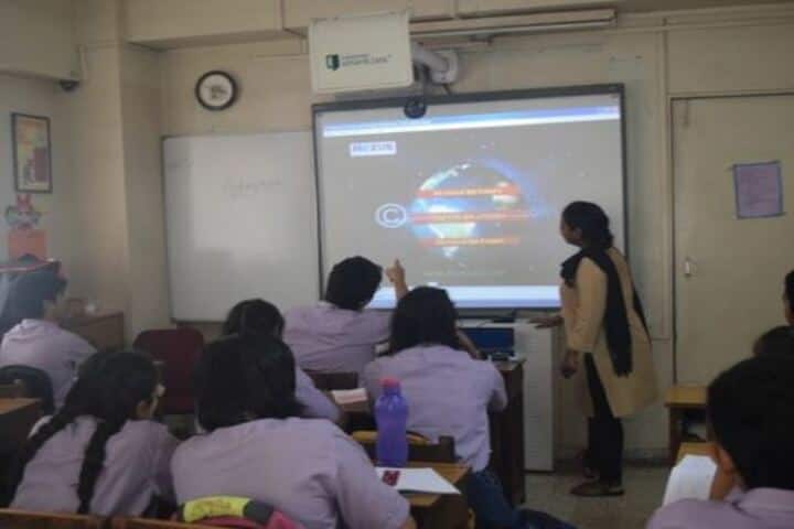 Beacon High School-Digital Classroom