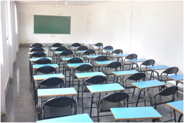 Pinewoods International High School-Classroom