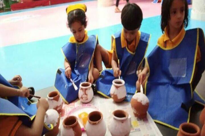 R B K School-Art
