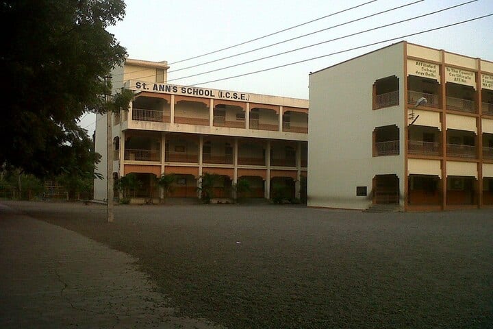 St Anns School-School Building