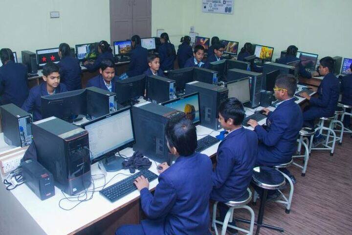 St Anns School-Computer Lab