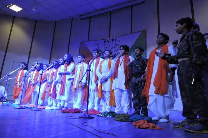 Gokuldham High School and Junior College-Independence Day