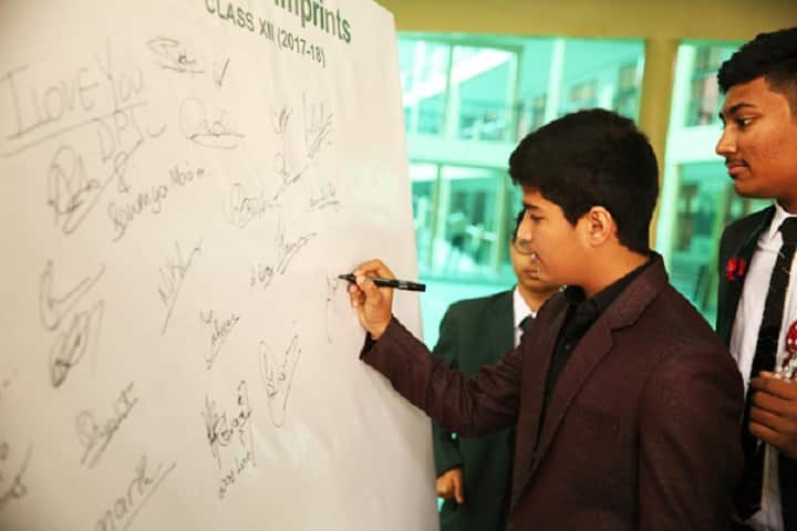 Delhi Public School-Signature Day