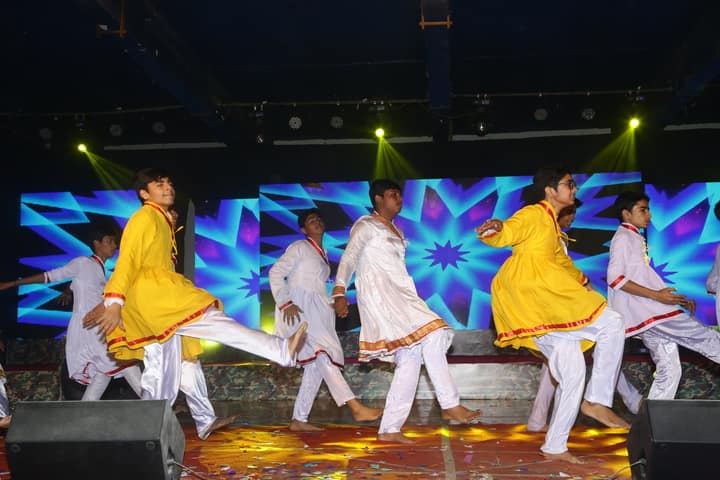 Presidency School-Dance
