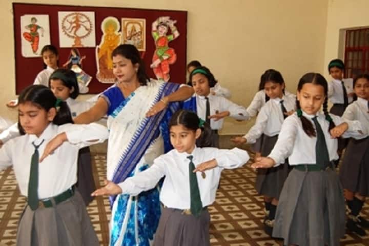 Delhi Public School-Dance Class