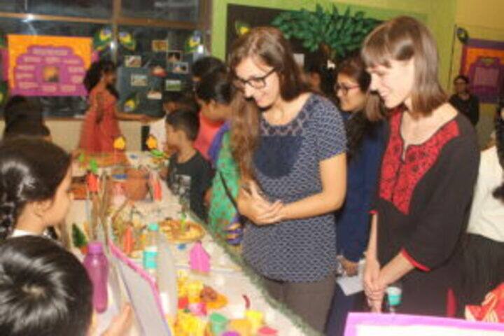 Universal High School-Science Fair