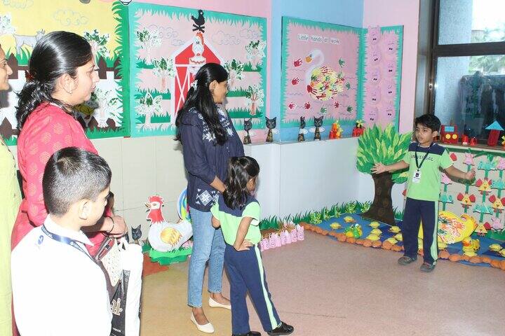 Universal High School-Kids Play room