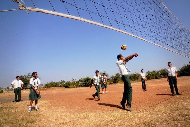 Marie Poussepins Academy-Sports