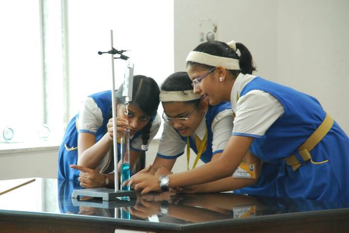 Goldcrest International-Physics Lab