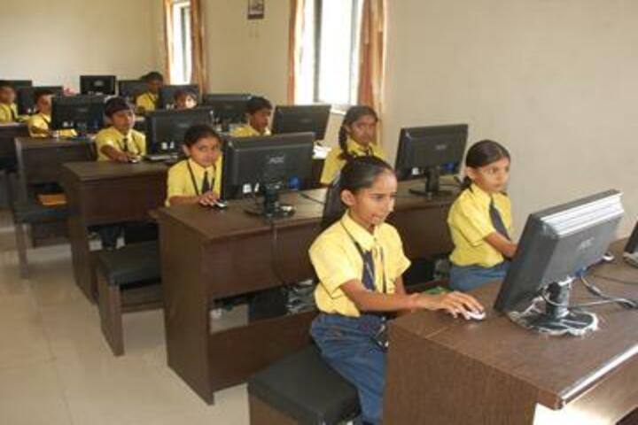 Vidya International School-Computer Lab