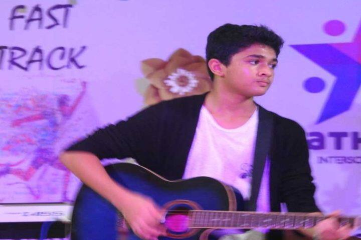 Indian Education Societys Manik Vidyamandir-Fest