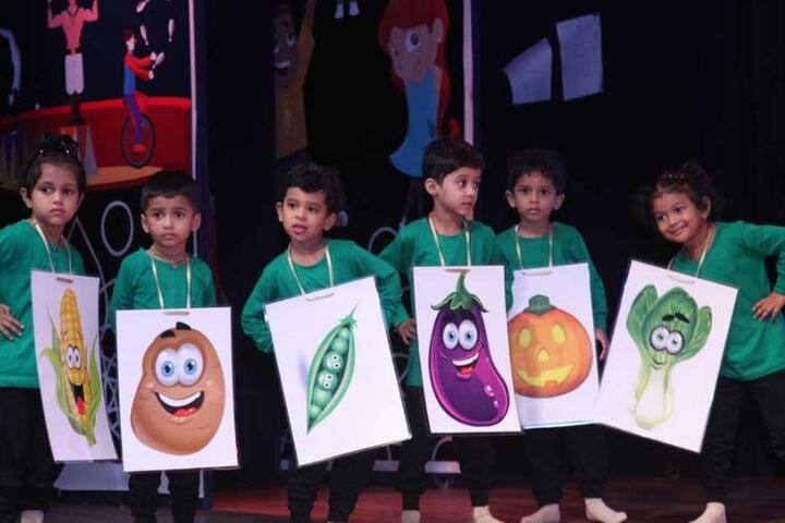 Indian Education Societys Manik Vidyamandir-Green Day