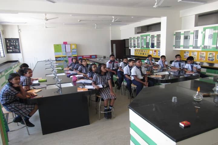 Pawar Public School-Physics Lab