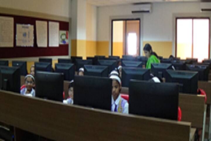 Wisdom World School-Computer lab