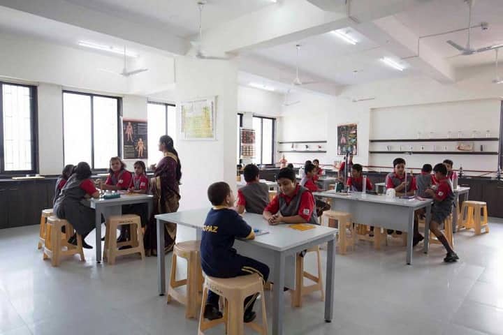 Dosti Foundation School- Physics lab