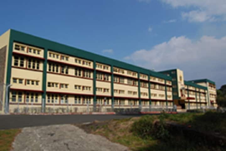 St Edmunds School-School building