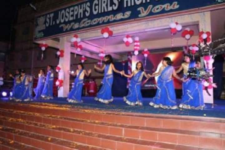 St Josephs Girls High School-Group Dances