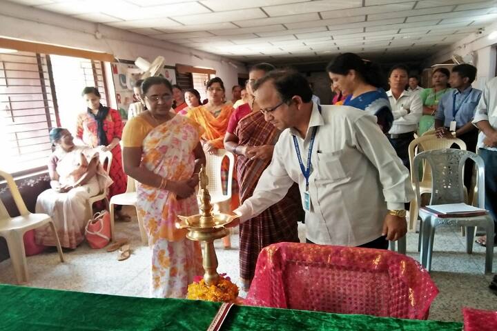 Sacred Heart School-Lighting the lamp