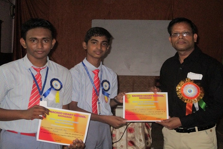 Sacred Heart School-Quiz competition winner