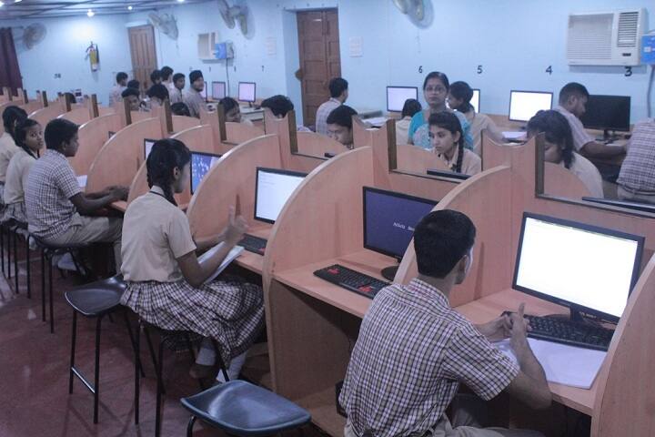 Mar Gregorios Memorial English School-Computer labs