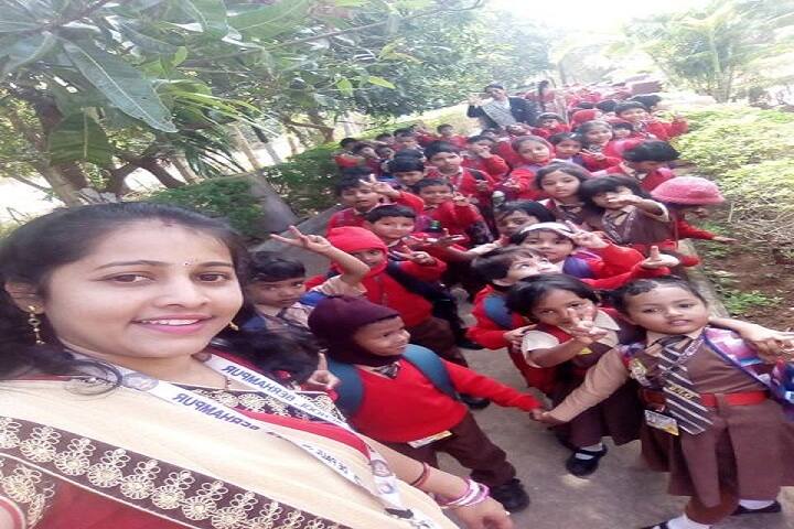 De Paul School-Trip
