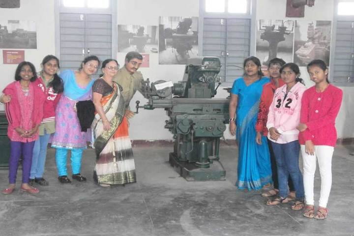 Stewart School - Study tour