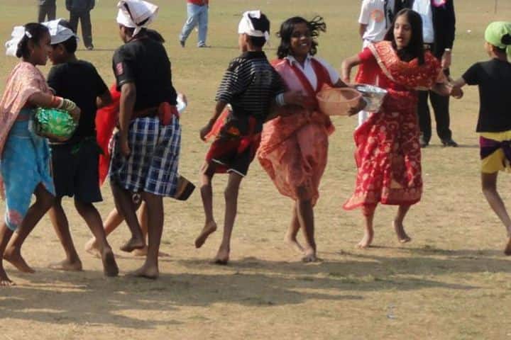 Queen Marys School-Dance