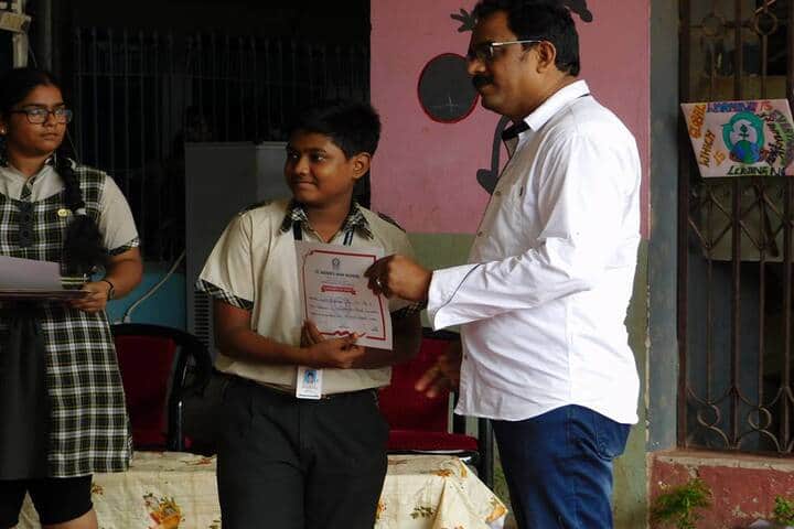 St Xaviers High School - Certification