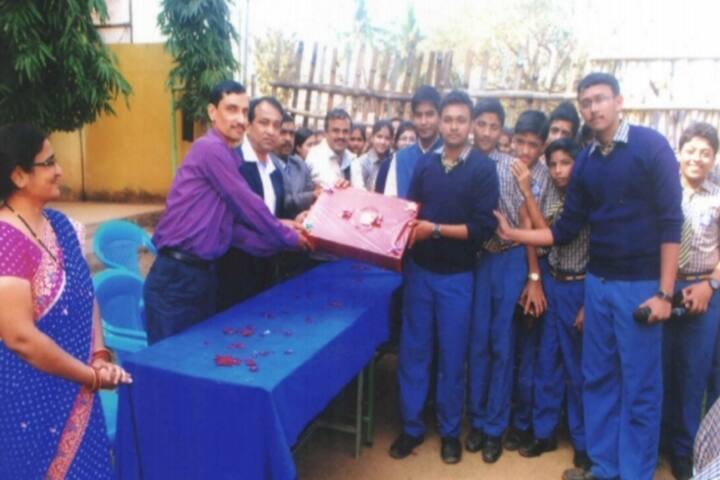 Happy Home School-Gift