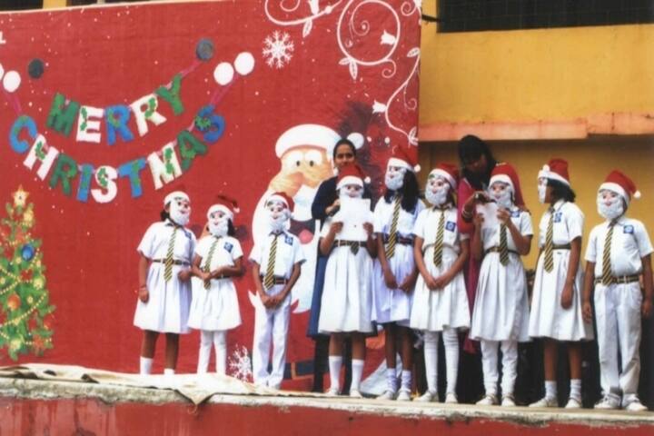 Happy Home School-Singing