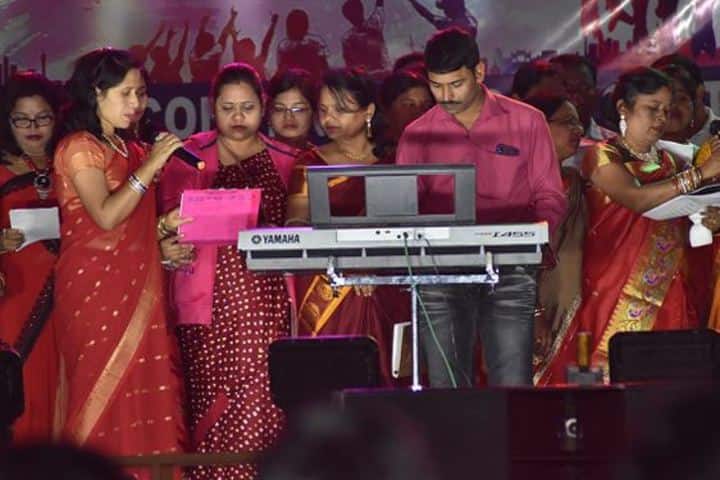 Carmel Convent School-Singing