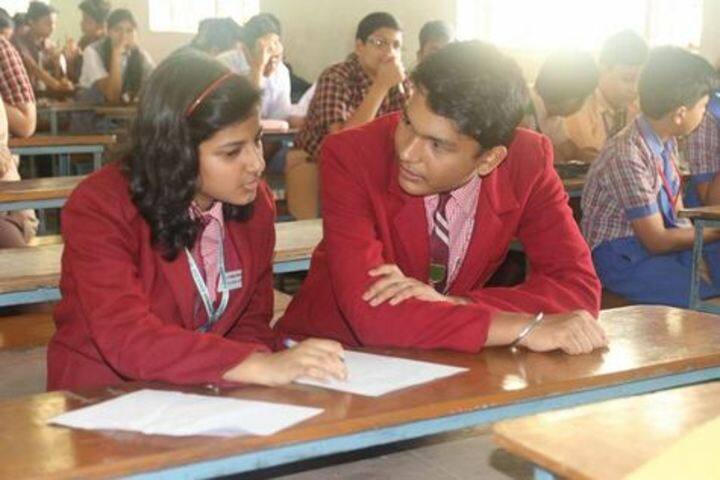 Saint Thomas English School-Classroom