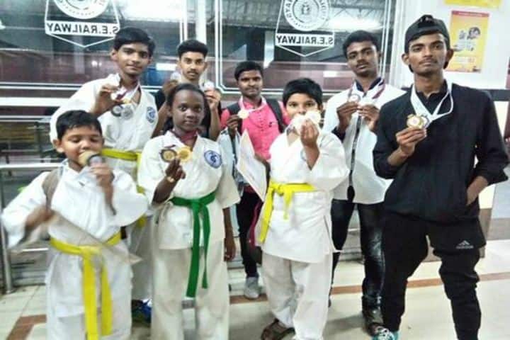 Saint Thomas English School-Karate