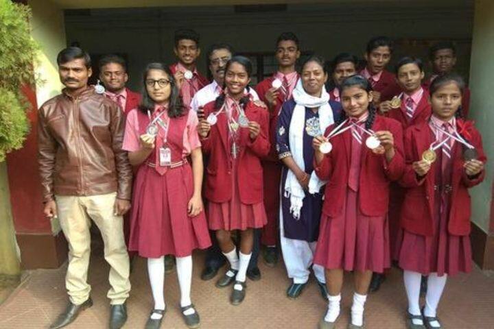 Saint Thomas English School-Medal