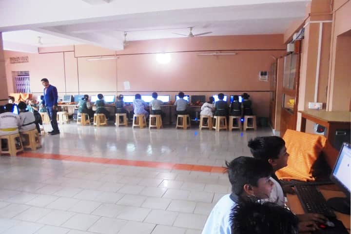 Carmel School-Computer lab