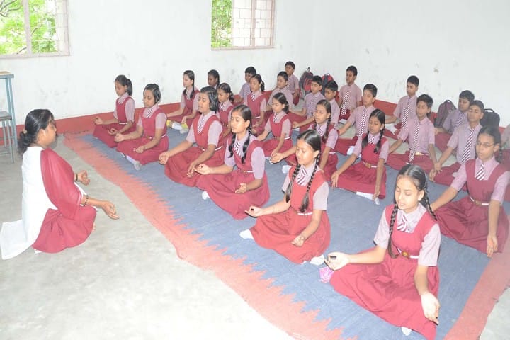 Vivekananda International School-Yoga