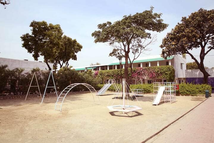 S D Model School-Games Area