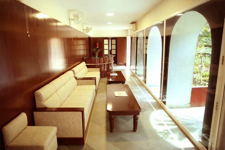 S D Model School-Waiting Room