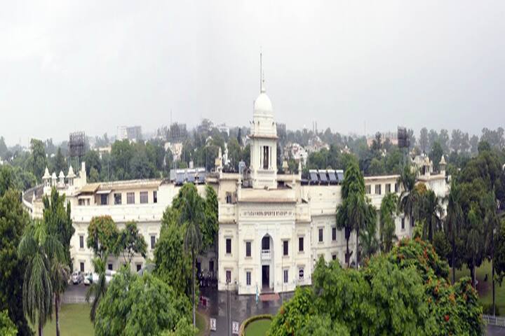 Yadavindra Public School-School Building