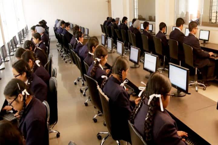 Holy Angels School - Computer Lab