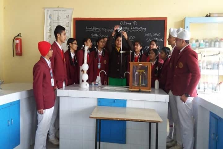 Christ The King Convent School-Chemistry Lab