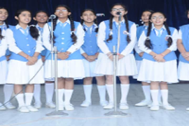 Sacred Heart Convent School - Singing