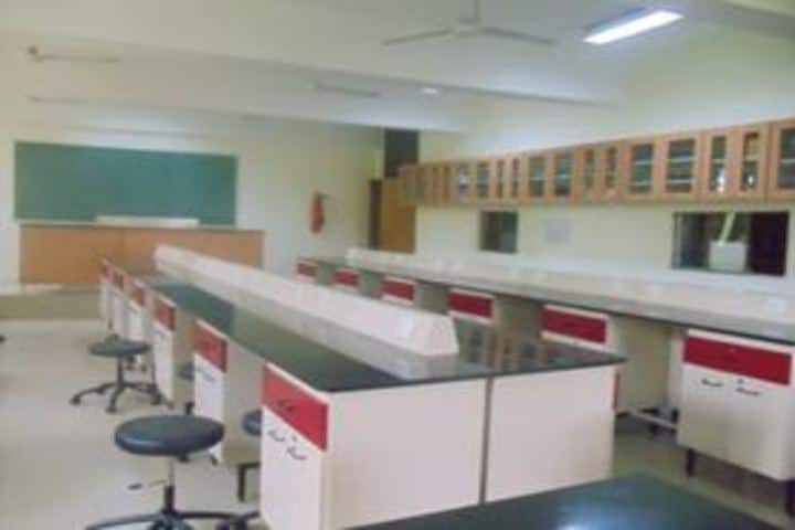 Yadavindra Public School-Physics Lab