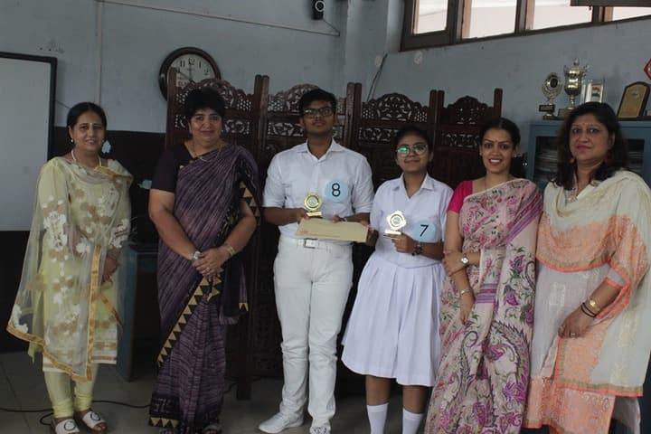 Col VR Mohan Dav Public School - Award