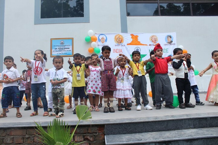 Col VR Mohan Dav Public School - Kindergarten