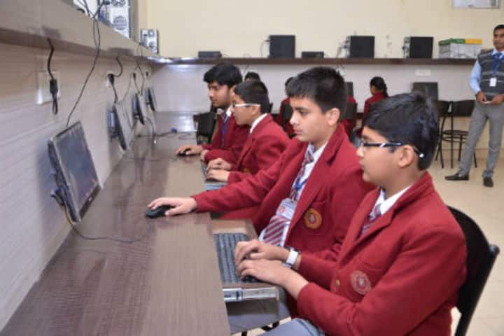 Sachkhand Convent School-Computer Lab
