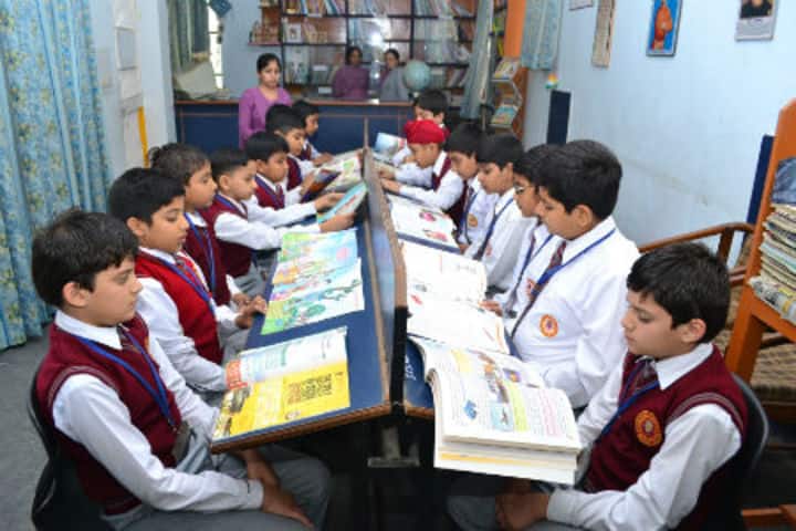 Sachkhand Convent School-Library