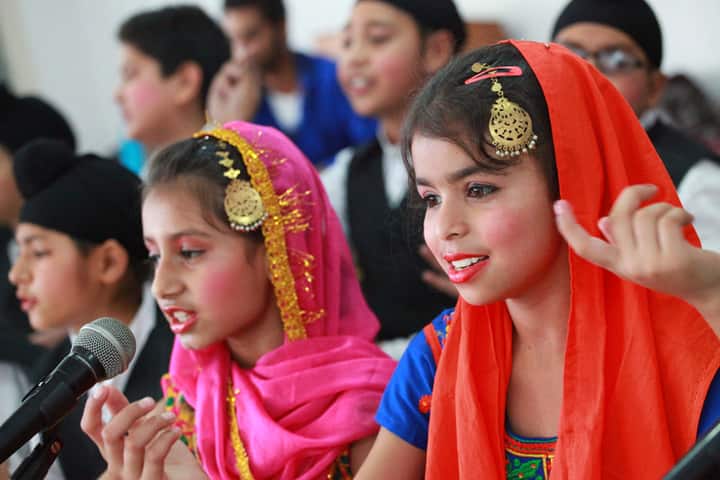 Sri Guru Harkrishan Public School-Singing