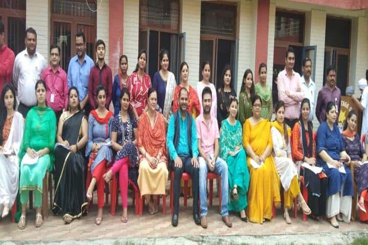 Indian Heritage School-Teachers